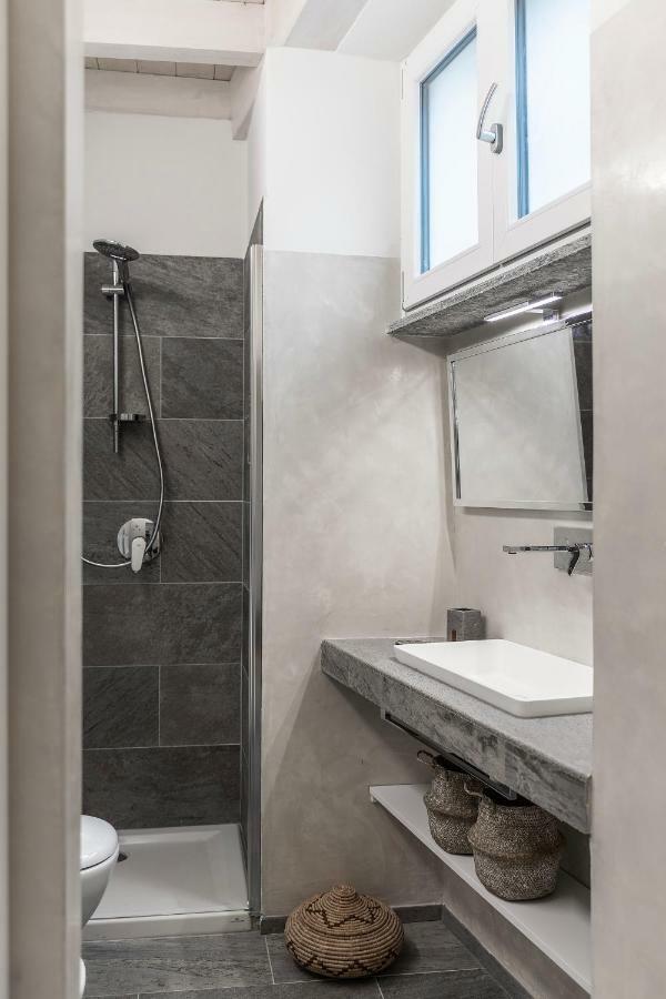 Appartamento Rossini By Holiday Solutions โกโม ภายนอก รูปภาพ